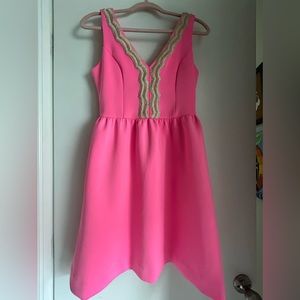 Gorgeous pink Lilly dress, perfect for classy events,weddings,cruises.Detailed!